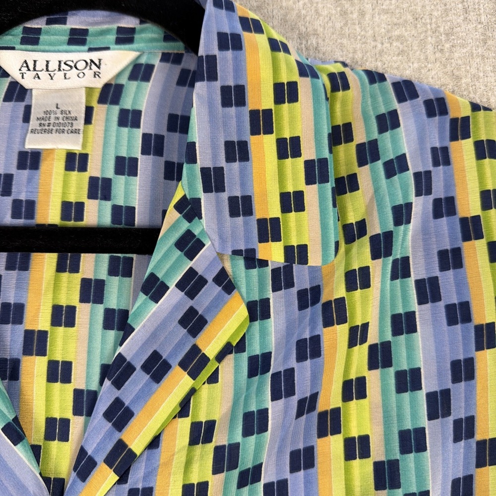 Allison Taylor Blouse Women Large Blue 100% Silk Geometric Print Button Up Retro